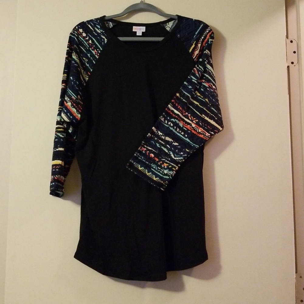 LulaRoe Randy top